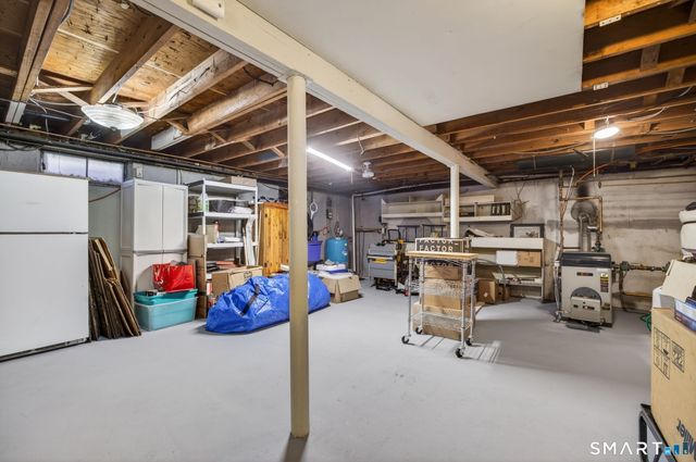 9 Round Hill Drive, Monroe, CT 06468