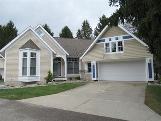 982 Sunflower Court 19, Holland, MI 49424