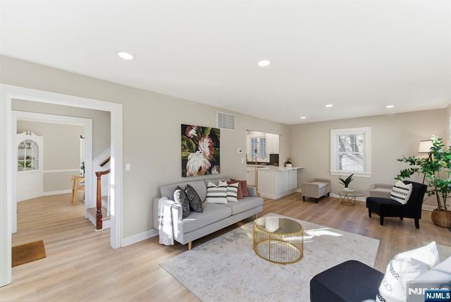 224 Godwin Avenue, Wyckoff, NJ 07481