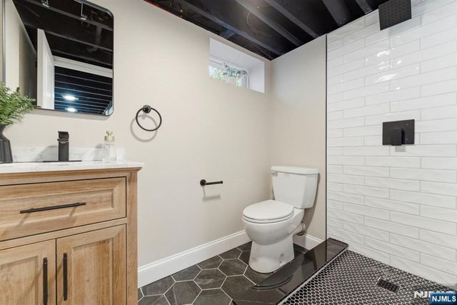 224 Godwin Avenue, Wyckoff, NJ 07481