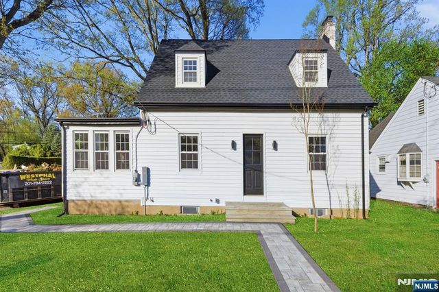 224 Godwin Avenue, Wyckoff, NJ 07481