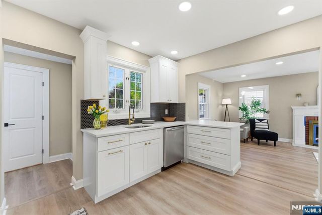 224 Godwin Avenue, Wyckoff, NJ 07481