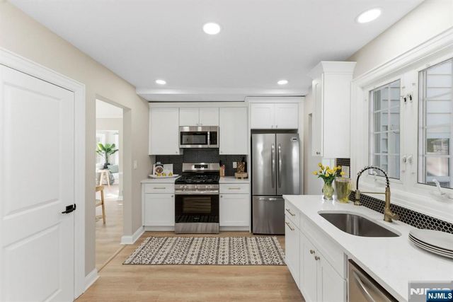 224 Godwin Avenue, Wyckoff, NJ 07481