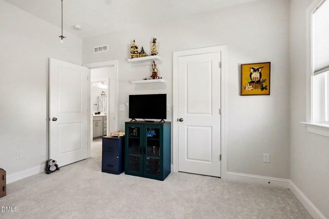 228 Edge Of Auburn Boulevard, Raleigh, NC 27610