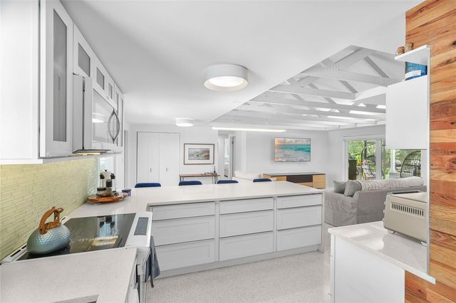 2560 SUNNYSIDE STREET, Sarasota, FL 34239