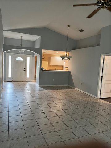 3315 W MARCUM STREET, Tampa, FL 33611