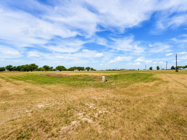 2695 Old Decatur Road, Decatur, TX 76234