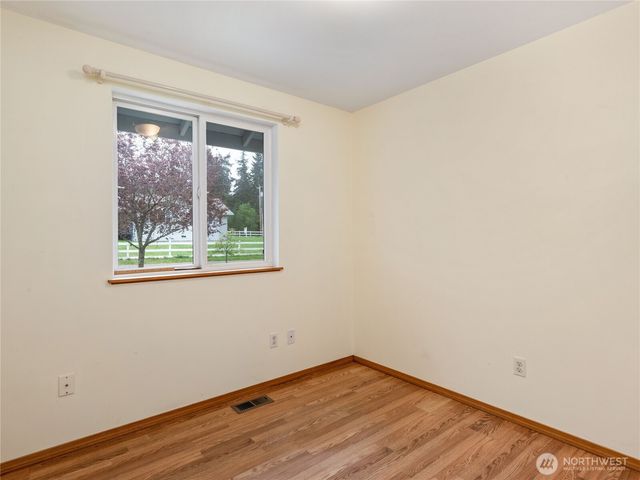 5293 Bounty Loop, Freeland, WA 98249