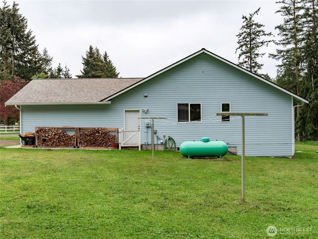 5293 Bounty Loop, Freeland, WA 98249