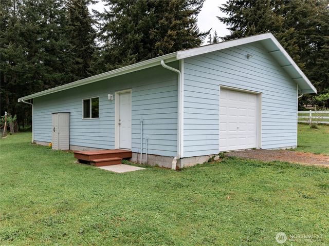5293 Bounty Loop, Freeland, WA 98249