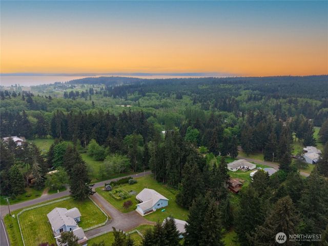 5293 Bounty Loop, Freeland, WA 98249