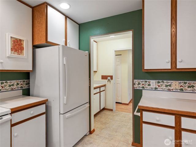 5293 Bounty Loop, Freeland, WA 98249