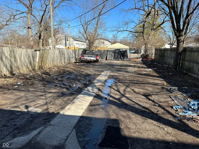 2905 N Sherman Drive, Indianapolis, IN 46218