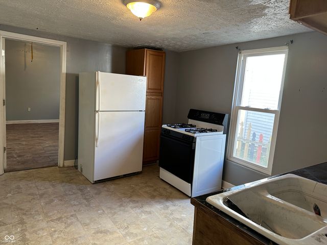 2905 N Sherman Drive, Indianapolis, IN 46218