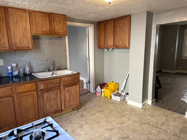 2905 N Sherman Drive, Indianapolis, IN 46218