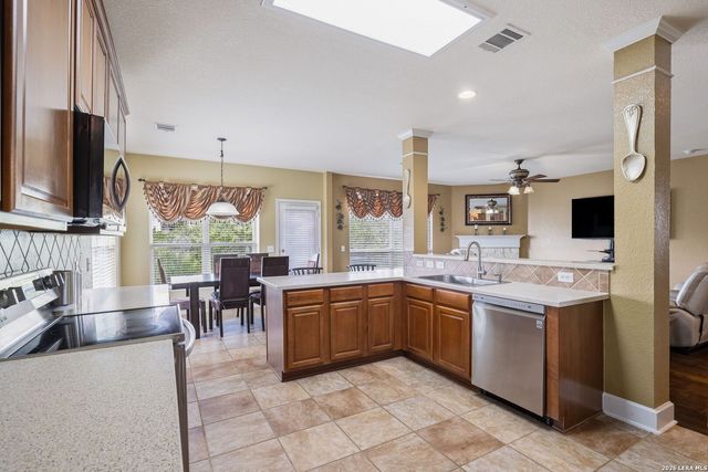 21811 Dolomite, San Antonio, TX 78259