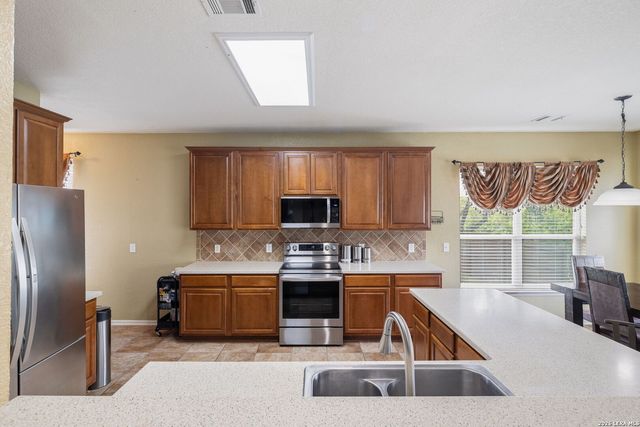 21811 Dolomite, San Antonio, TX 78259
