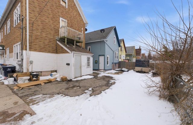 1541 S Union STREET, Milwaukee, WI 53204