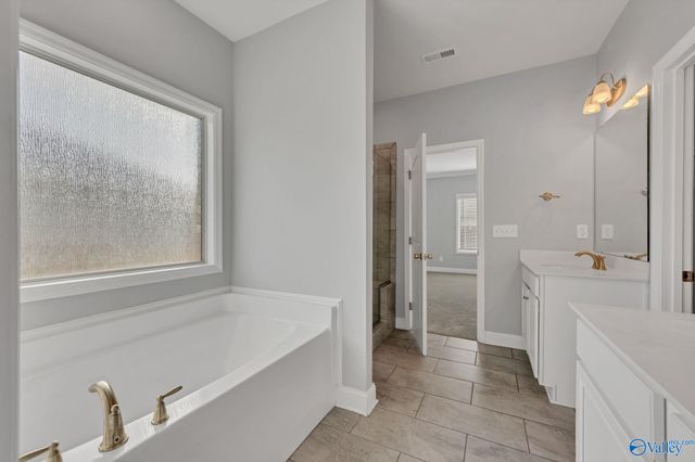 115 Pointe Haven Court, Huntsville, AL 35824