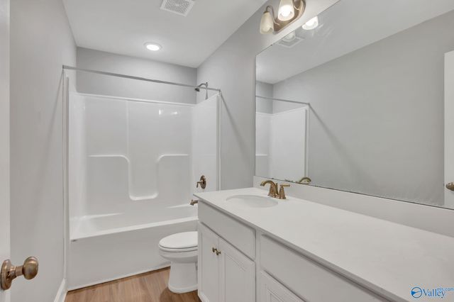 115 Pointe Haven Court, Huntsville, AL 35824