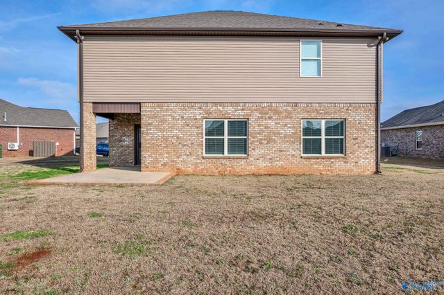 115 Pointe Haven Court, Huntsville, AL 35824