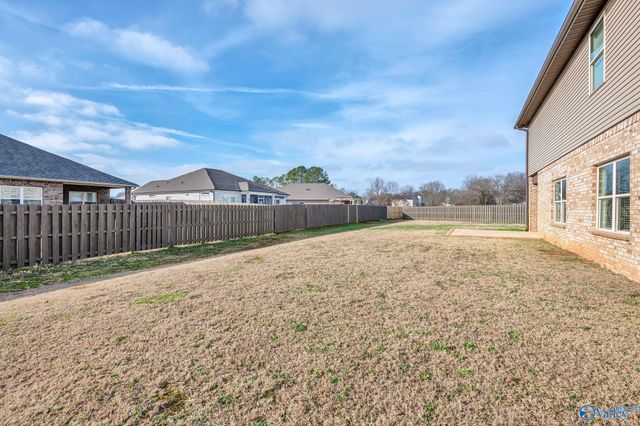 115 Pointe Haven Court, Huntsville, AL 35824