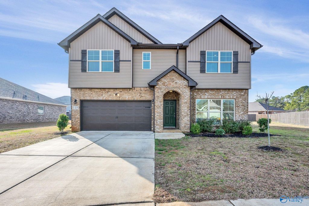 115 Pointe Haven Court, Huntsville, AL 35824