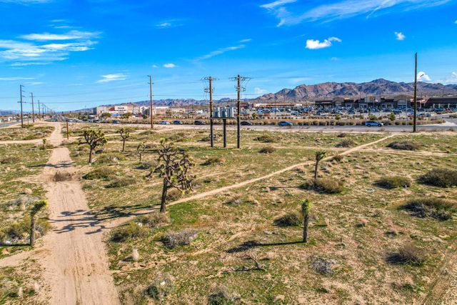 6511 Avalon Avenue, Yucca Valley, CA 92284