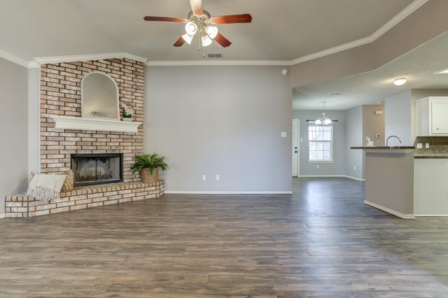 1008 Primrose Avenue, Lubbock, TX 79416