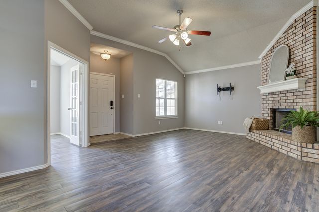 1008 Primrose Avenue, Lubbock, TX 79416