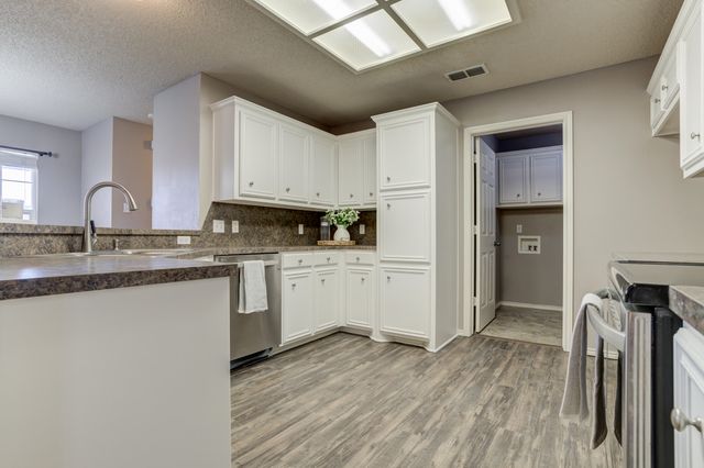 1008 Primrose Avenue, Lubbock, TX 79416