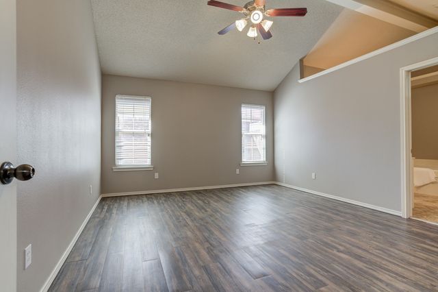 1008 Primrose Avenue, Lubbock, TX 79416