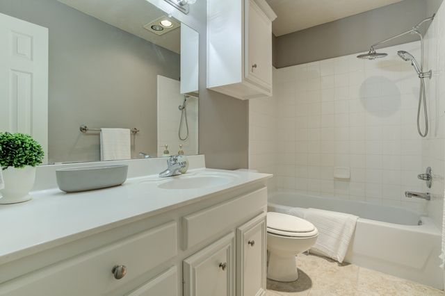 1008 Primrose Avenue, Lubbock, TX 79416