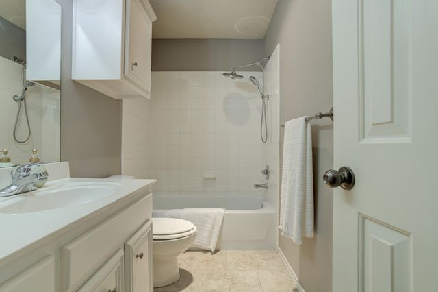 1008 Primrose Avenue, Lubbock, TX 79416