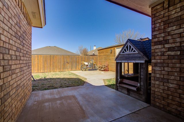 1008 Primrose Avenue, Lubbock, TX 79416