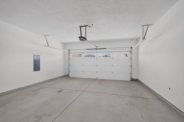840 FIREWHEEL Loop SW, Los Lunas, NM 87031