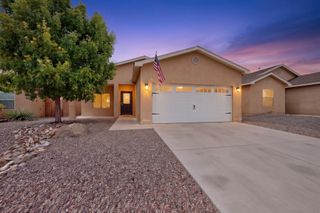 840 FIREWHEEL Loop SW, Los Lunas, NM 87031