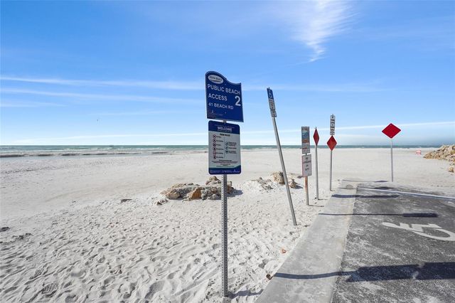 137 AVENIDA MESSINA 2, Sarasota, FL 34242