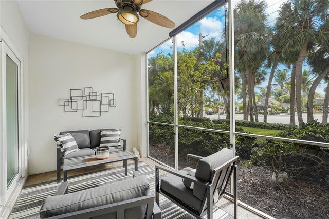 137 AVENIDA MESSINA 2, Sarasota, FL 34242