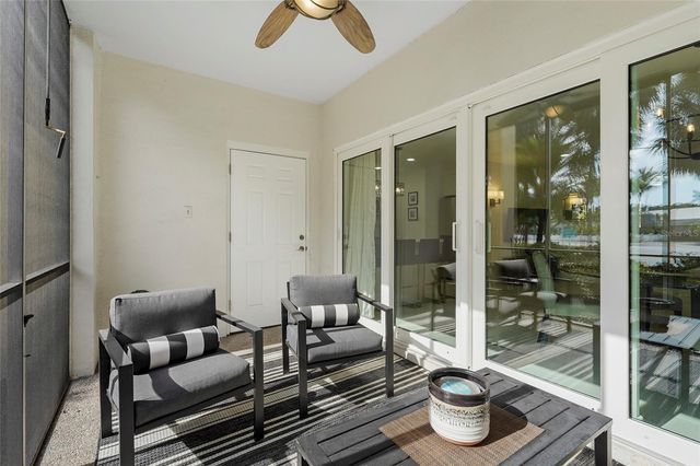 137 AVENIDA MESSINA 2, Sarasota, FL 34242