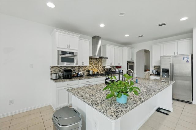 1605 Lisburn Drive, Mckinney, TX 75071