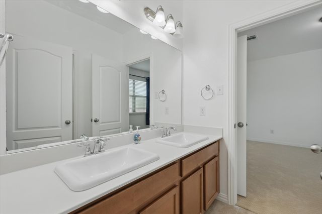 1605 Lisburn Drive, Mckinney, TX 75071
