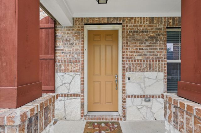 1605 Lisburn Drive, Mckinney, TX 75071