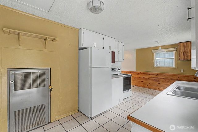 4435 Black Lake Blvd SW, Olympia, WA 98512