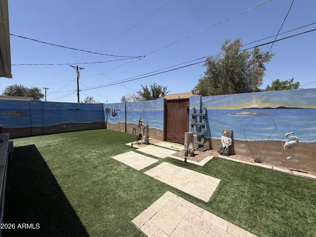 2514 E FAIRMOUNT Avenue, Phoenix, AZ 85016