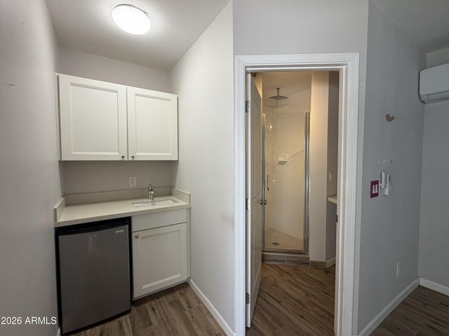 2514 E FAIRMOUNT Avenue, Phoenix, AZ 85016