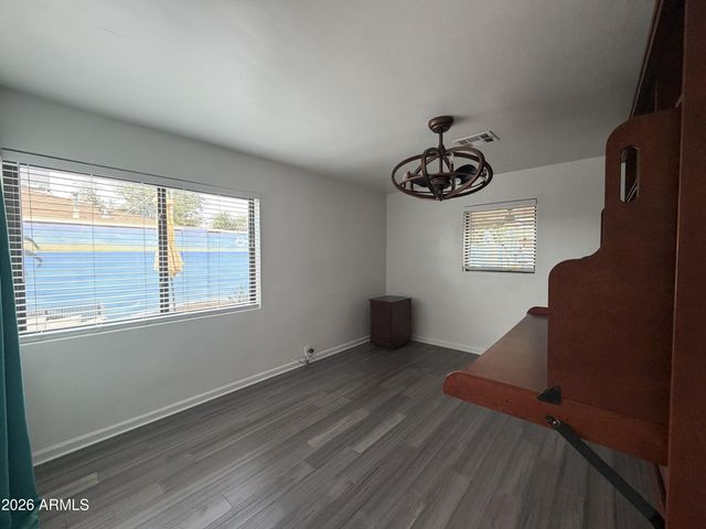 2514 E FAIRMOUNT Avenue, Phoenix, AZ 85016