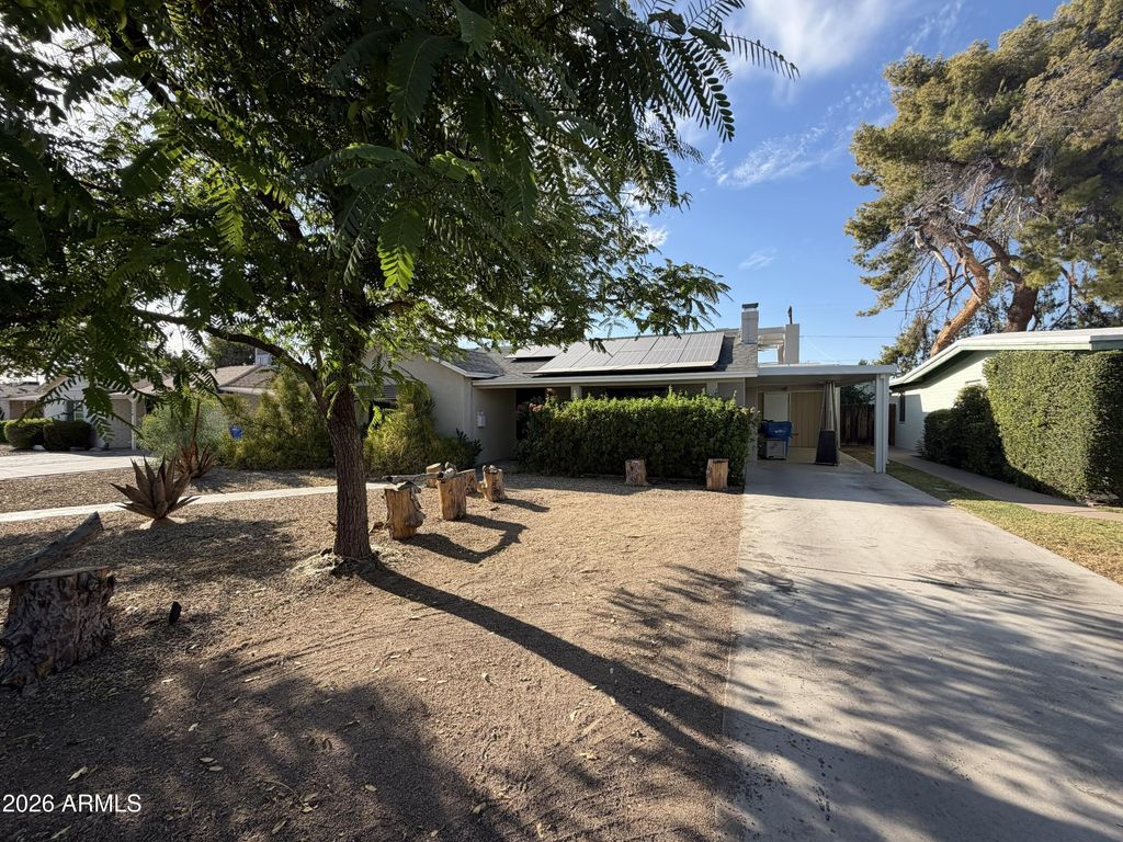 2514 E FAIRMOUNT Avenue, Phoenix, AZ 85016