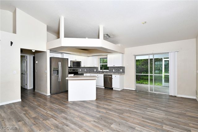 1400 Sunniland BLVD, Lehigh Acres, FL 33971