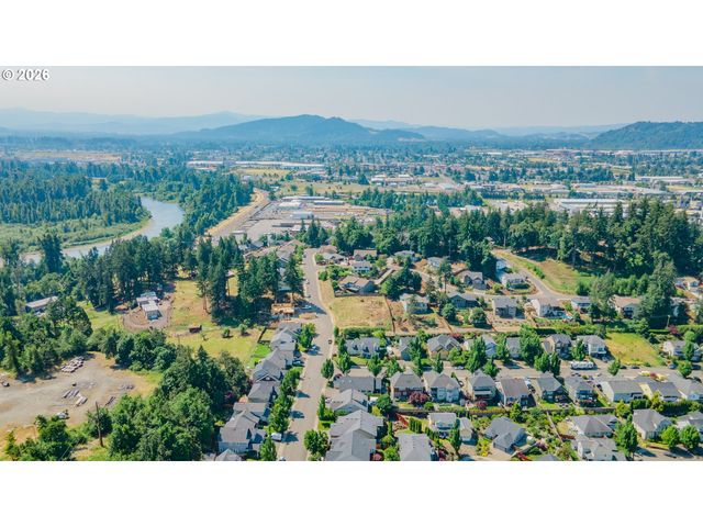 0 37th St, Springfield, OR 97477
